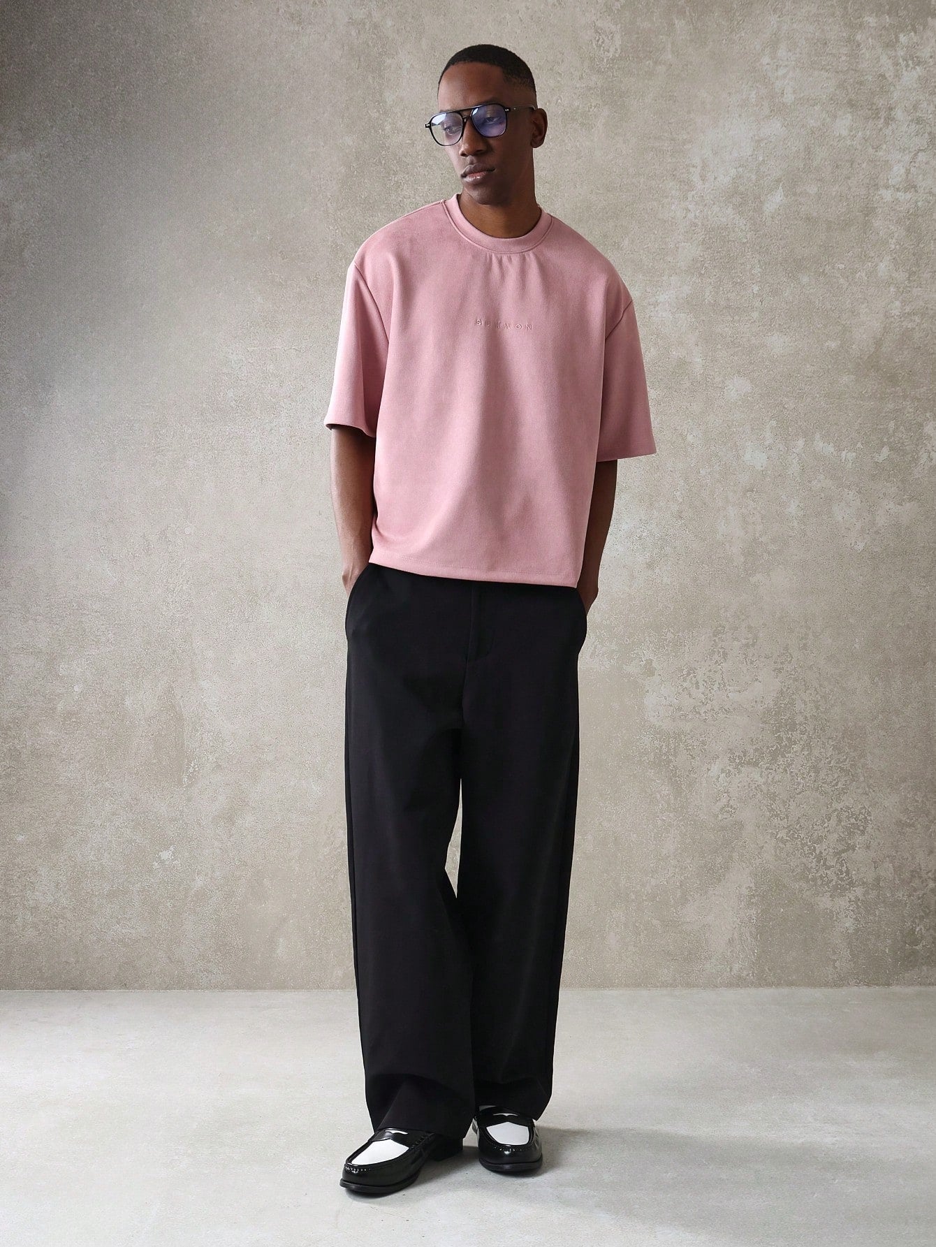 Camiseta em Camurça Bordado 9