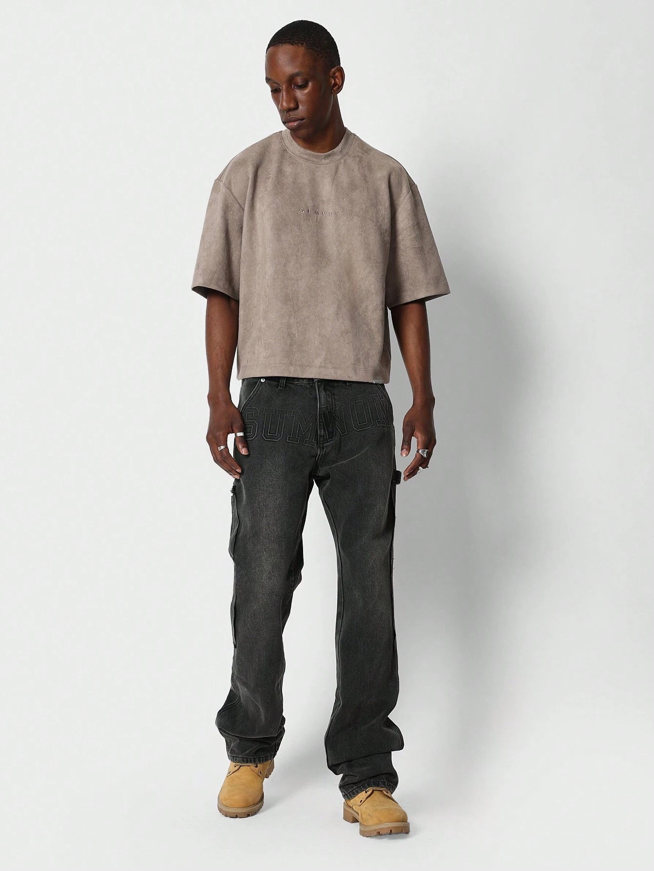 Camiseta em Camurça Bordado 9