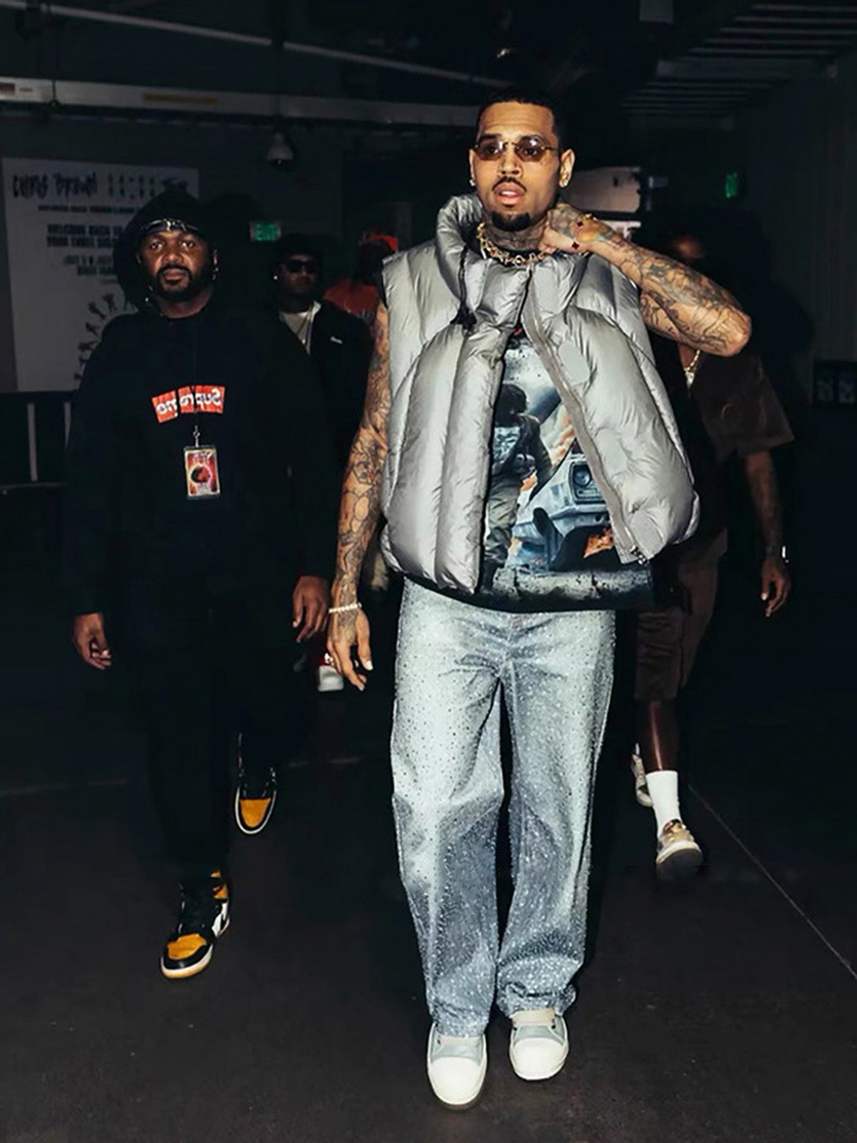 Distressed Diamond Decorated Belt Jeans