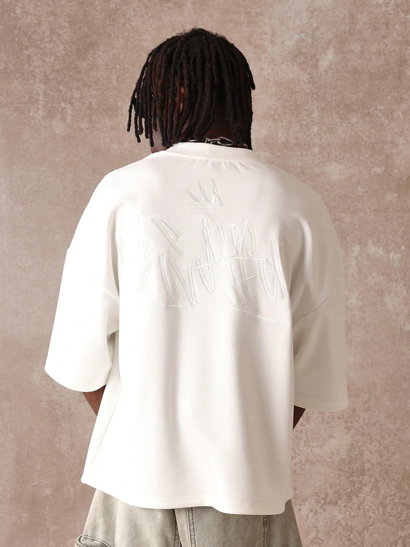 Camiseta Boxy Oversized Veludo