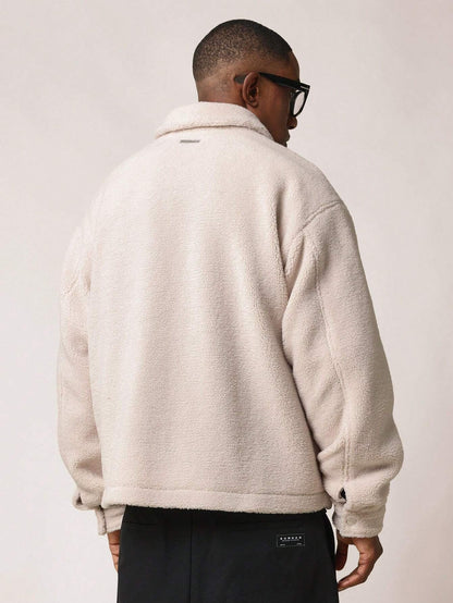 Jaqueta Caixa Abotoada em Tecido Borg