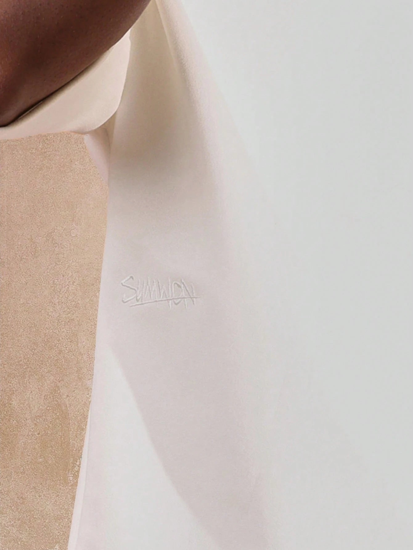 Camiseta Boxy Oversized Veludo