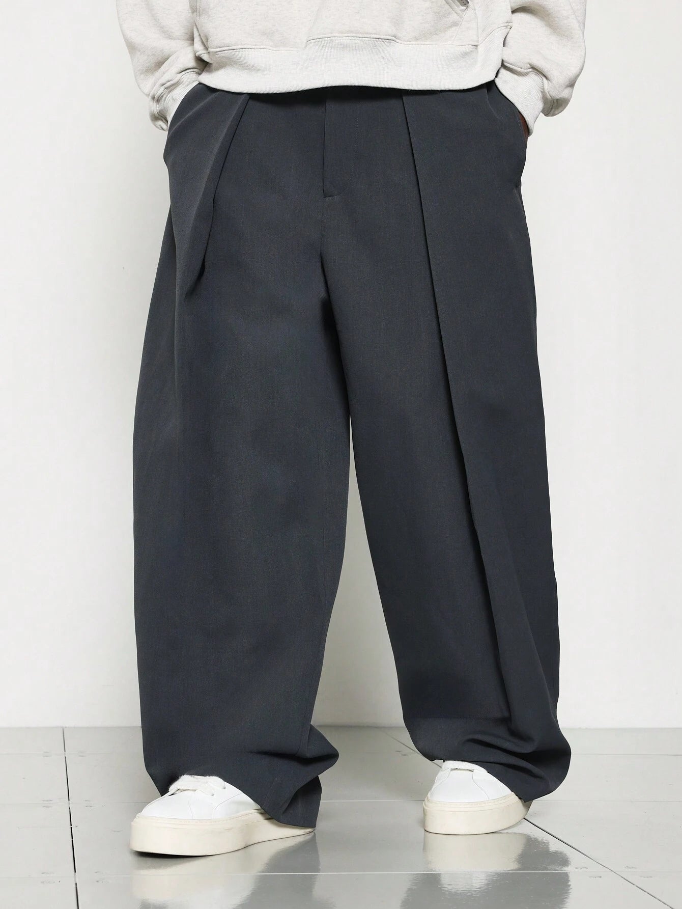 Calça Alfaiataria Plissada